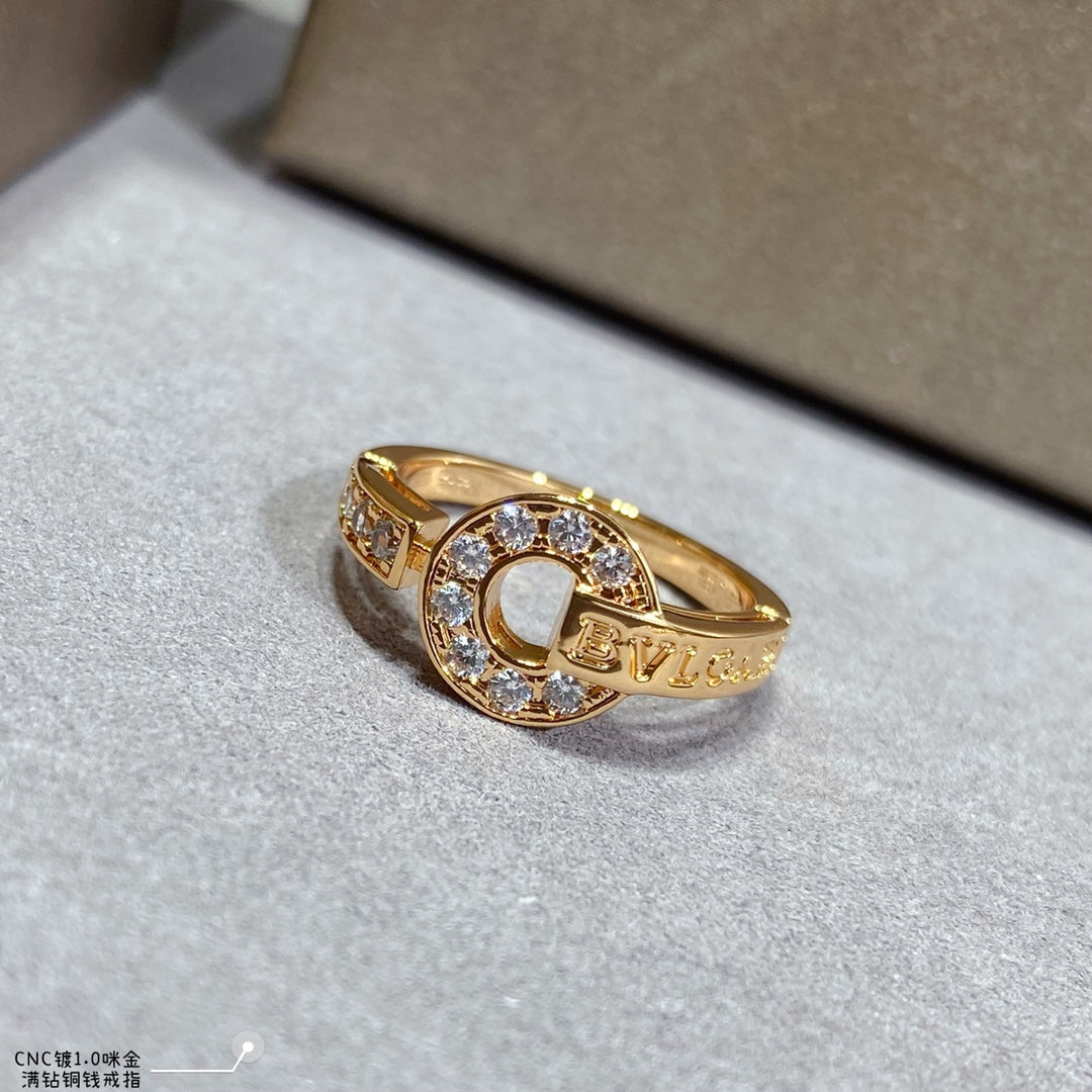18K BVLGARI Diamond Ring