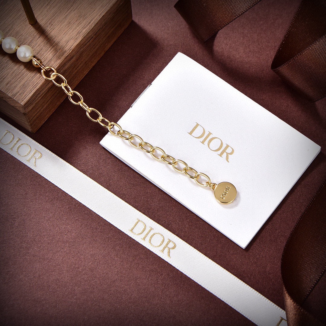 18K Dior Pearls Necklace
