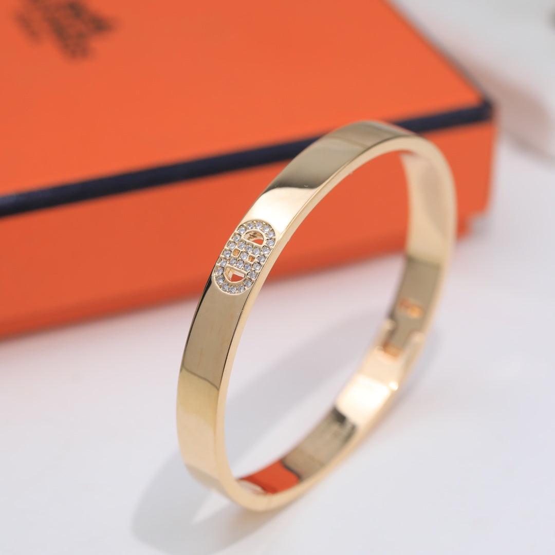 18K Hermes Diamonds Bracelet