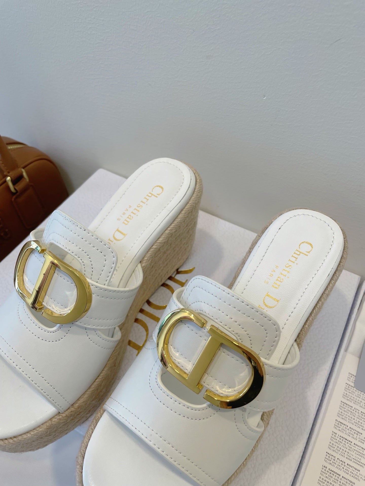 DIOR MONTAIGNE WEDGE SLIDE 95MM IN WHITE CALFSKIN