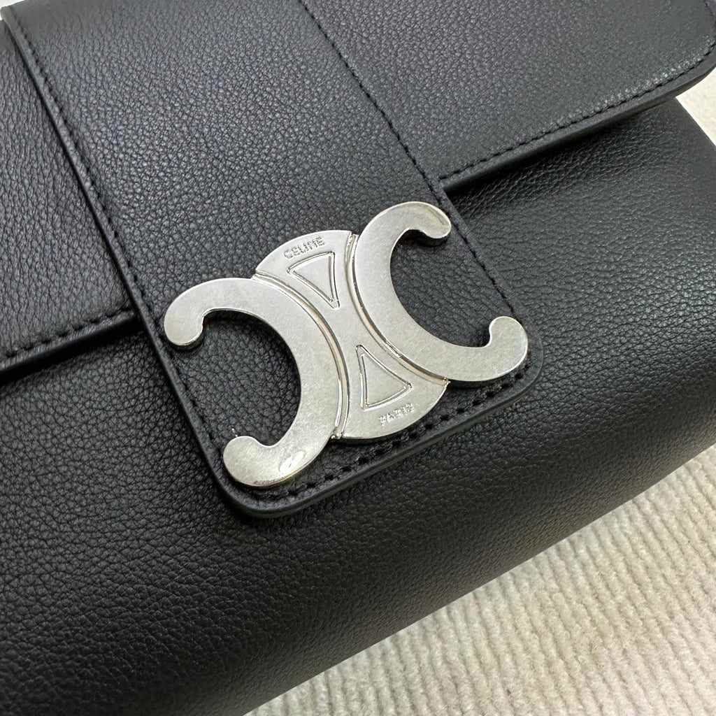 CELINE MEDIUM VICTOIRE BAG 25 IN BLACK SUPPLE CALFSKIN SILVER HARDWARE