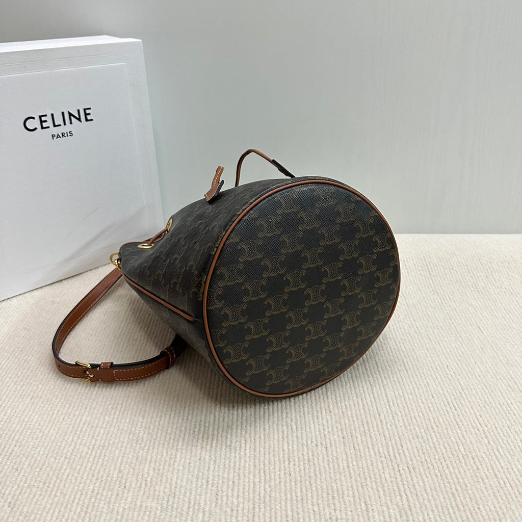CELINE CLARA BAG 24 IN BLACK TRIOMPHE CANVAS AND BROWN CALFSKIN TRIM