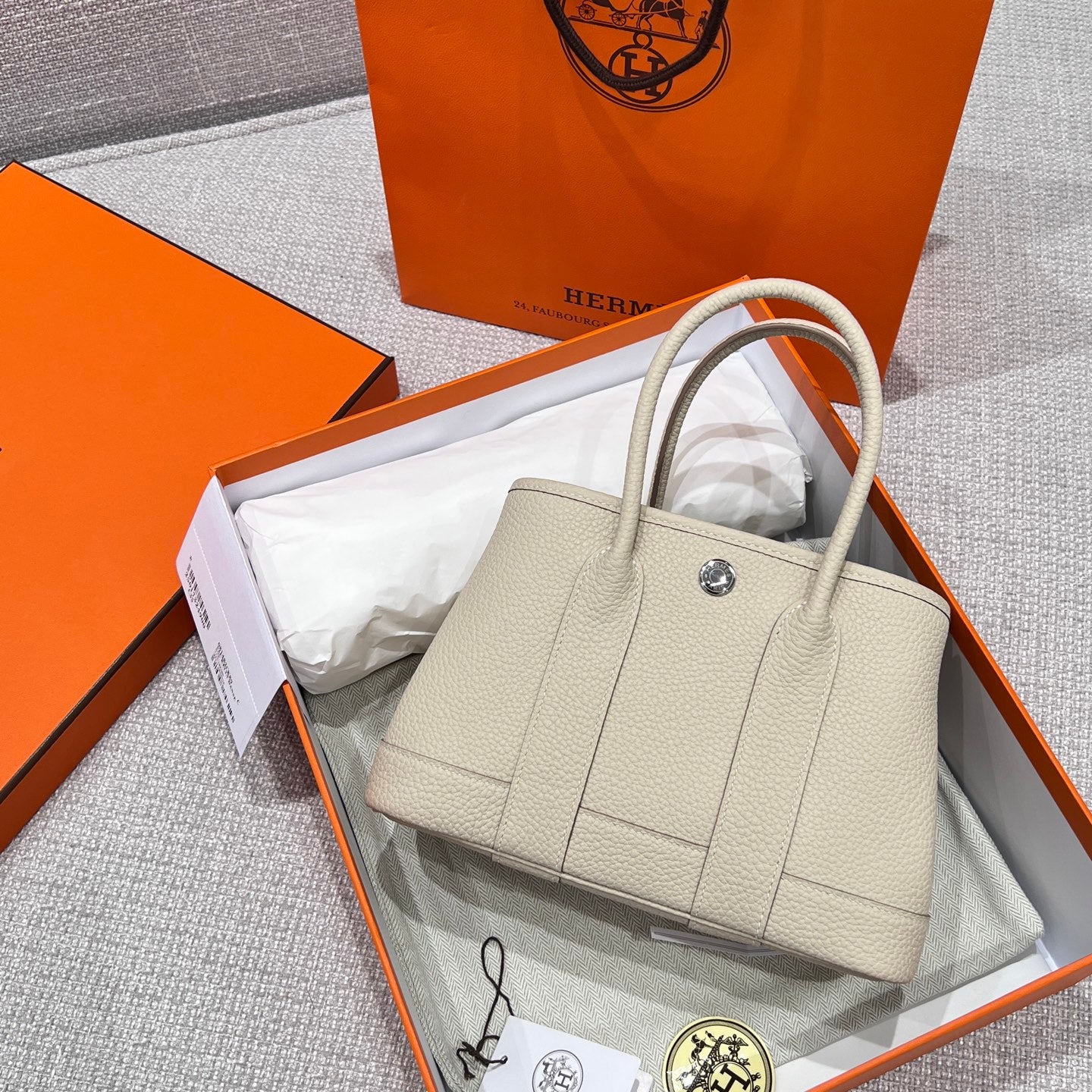 HERMES GARDEN PARTY 23CM IN OFF WHITE CALFSKIN
