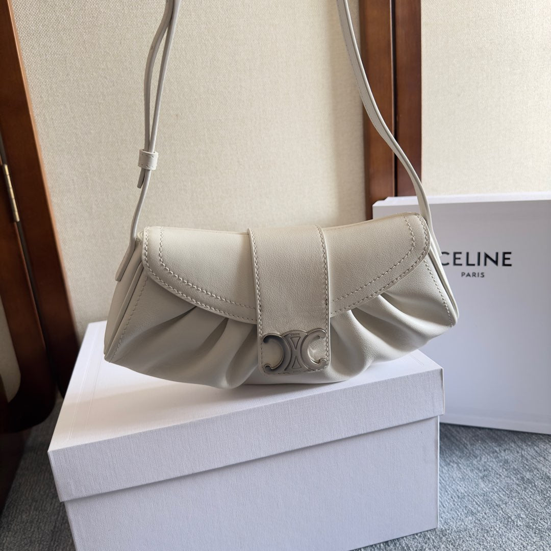 CELINE TEEN POLLY 29 IN WHITE CALFSKIN SILVER HARDWARE