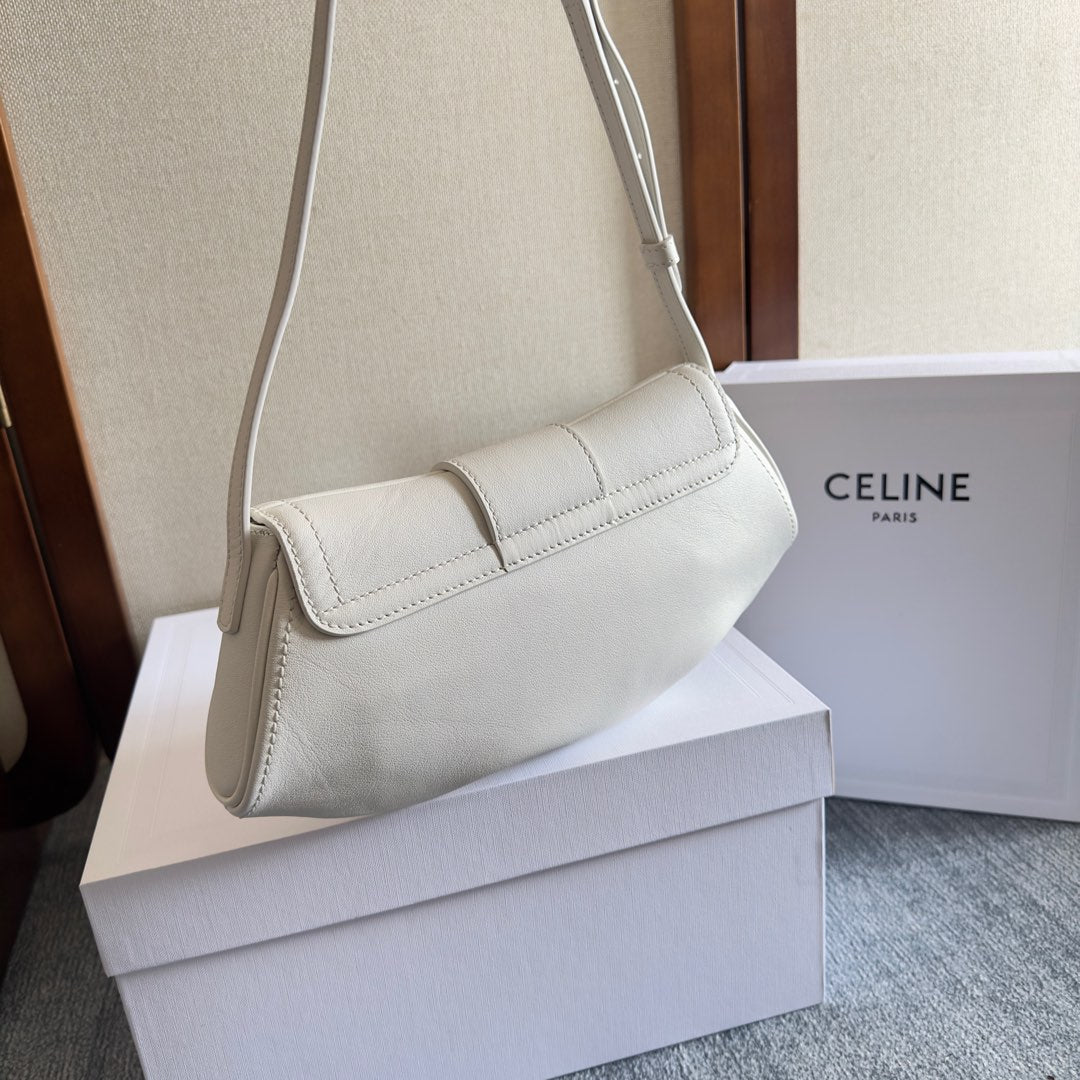 CELINE TEEN POLLY 29 IN WHITE CALFSKIN SILVER HARDWARE