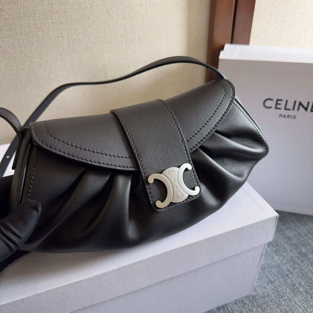 CELINE TEEN POLLY 29 IN BLACK CALFSKIN SILVER HARDWARE