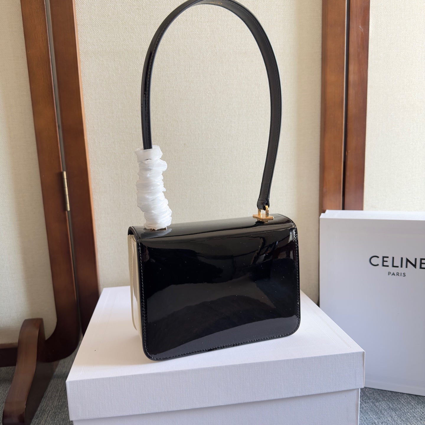CELINE TEEN GARANCE BAG 18 IN BLACK AND WHITE PATENT CALFSKIN