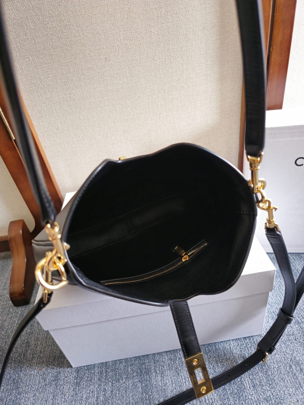 CELINE SMALL CAMILLE 16 SOFT BAG 24 IN BLACK SMOOTH CALFSKIN