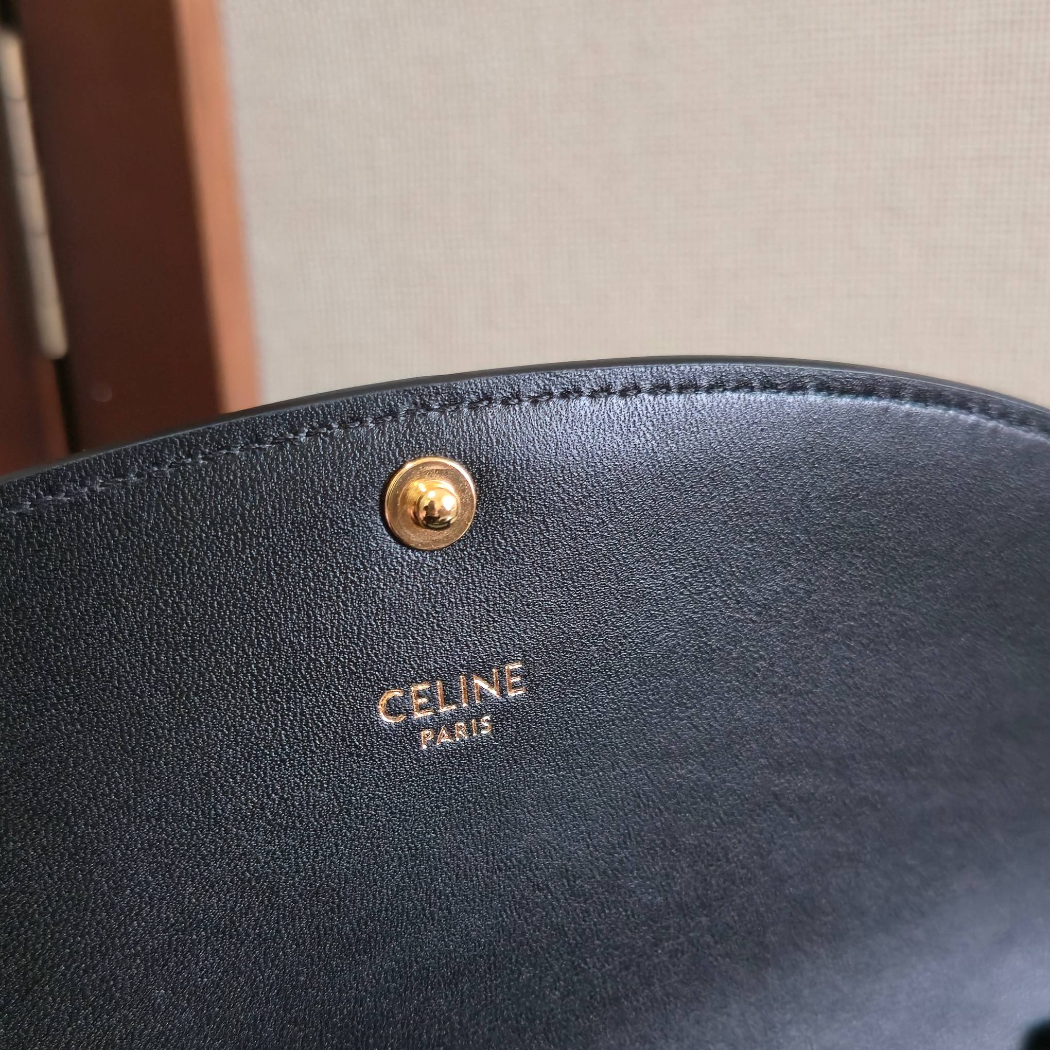 CELINE 25S DUO WALLET ON STRAP 20MM IN BLACK SHINY CALFSKIN