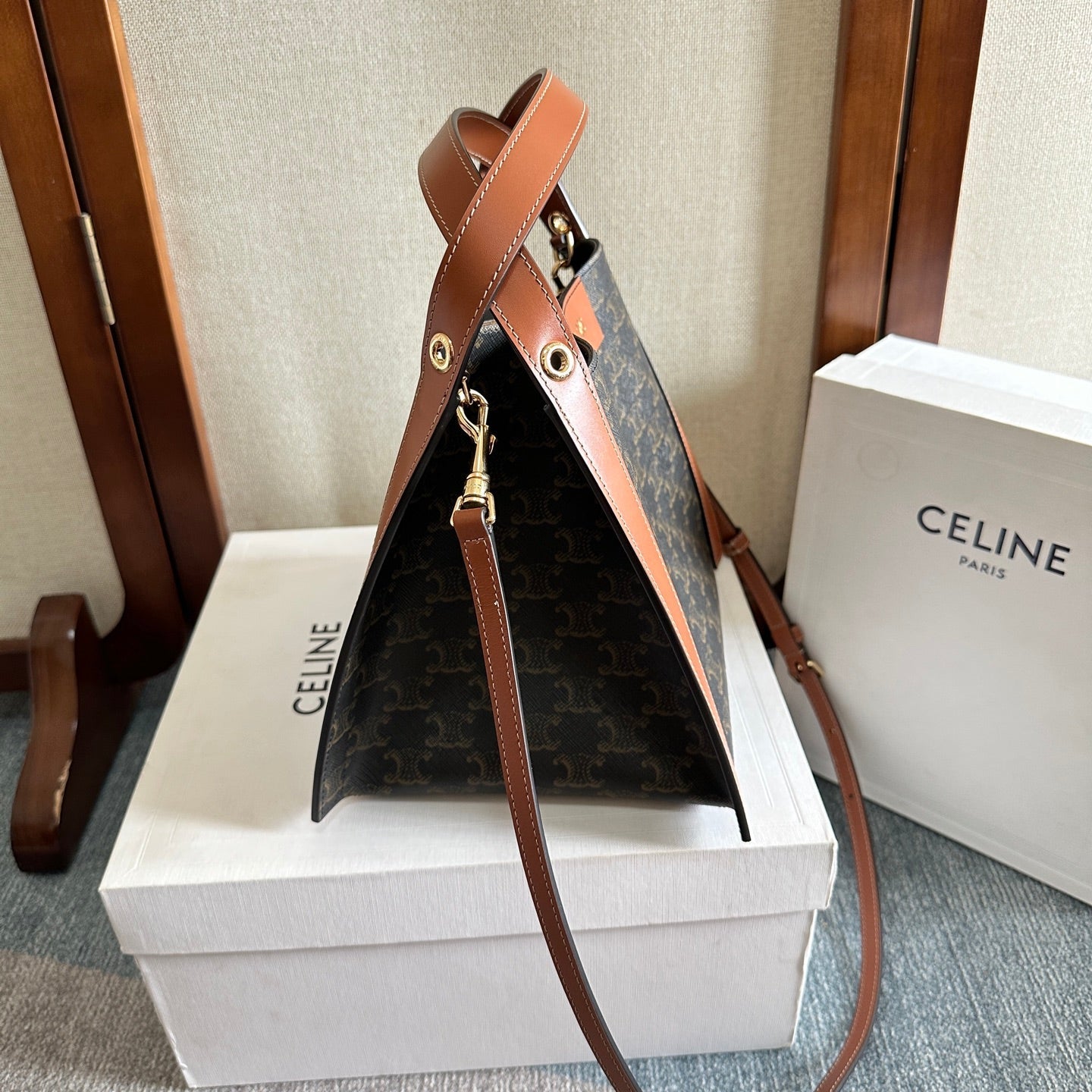 CELINE 25S CUBE BAG 18MM IN BLACK TRIOMPHE CANVAS AND DARK BORWN CALFSKIN