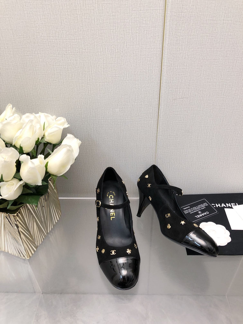 CHANEL MARY JANE BLACK SUEDE AND LAMBSKIN ATTACH METAL