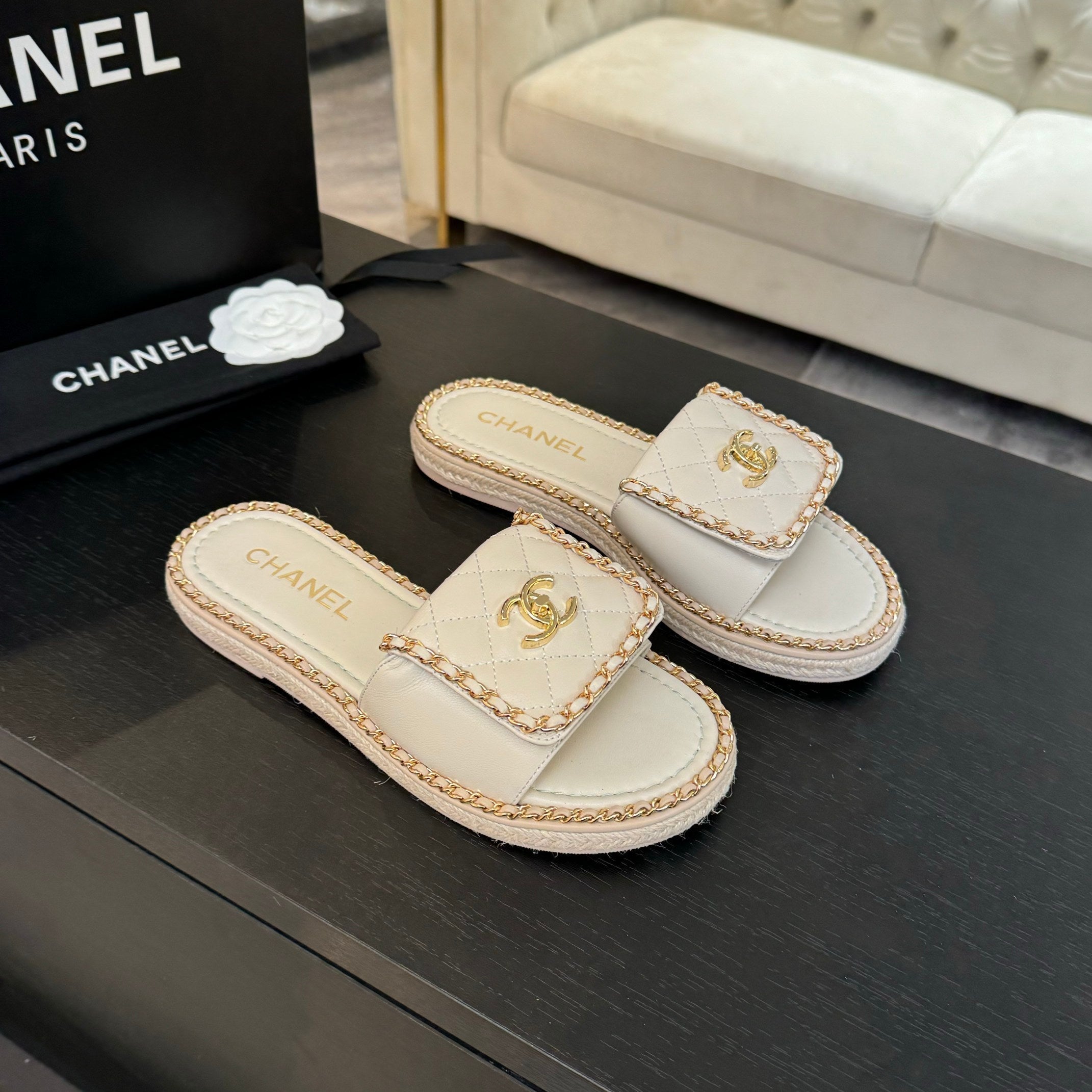 CHANEL Logo Mule Sandal 20mm White Lambskin 183980