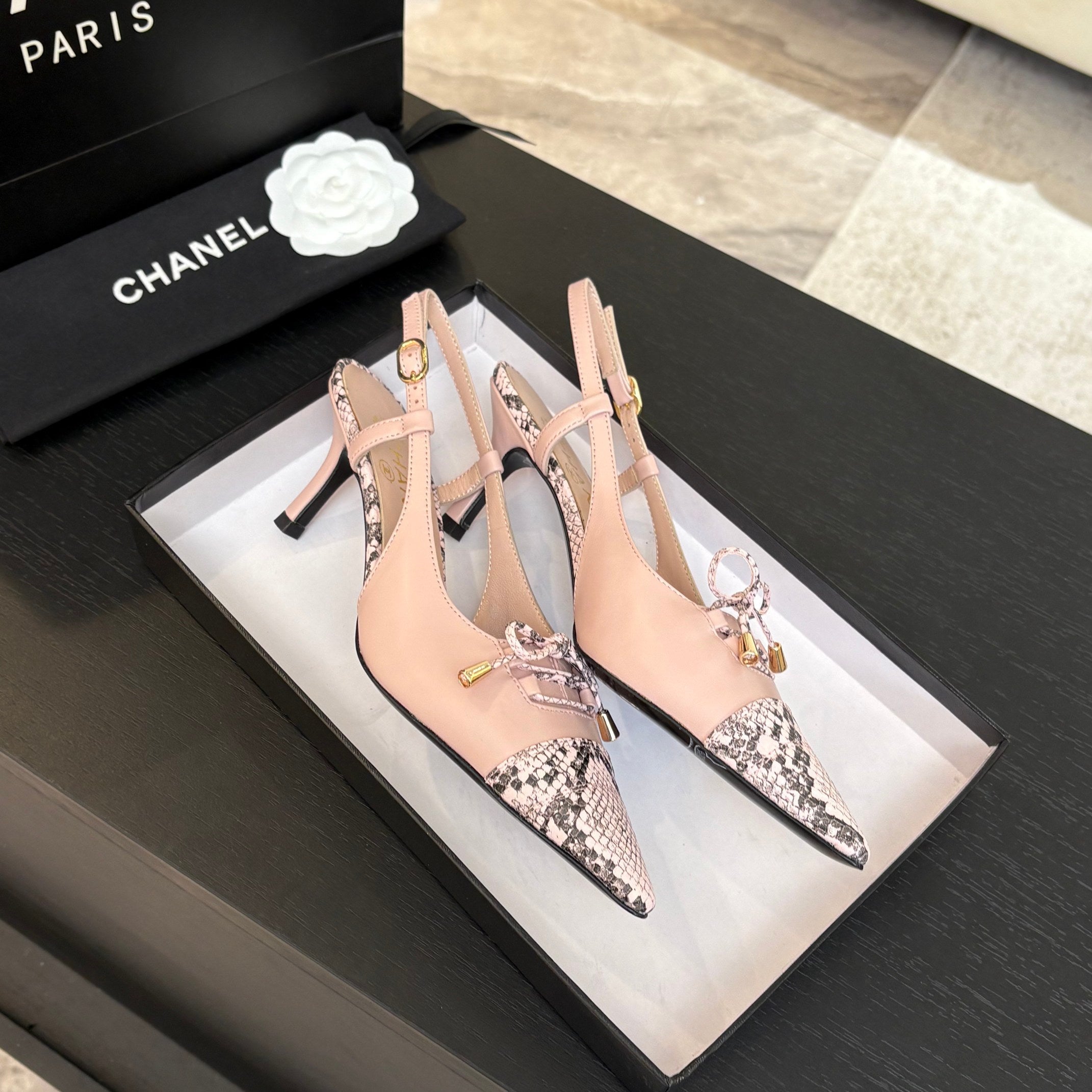 CHANEL HIGH HEEL SLINGBACKS 65 MM IN BABY PINK WITH SNAKESKIN PATTERN LAMBSKIN