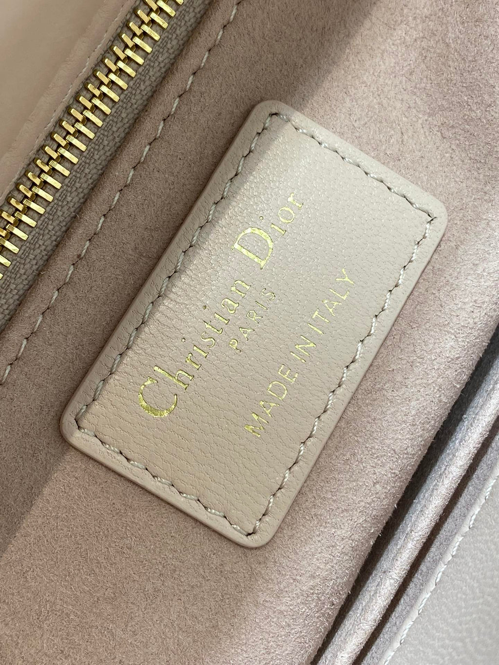 DIOR MEDIUM LADY BAG 20 IN BABY PINK QUILTED MACROCANNAGE CALFSKIN WHITE STRAP
