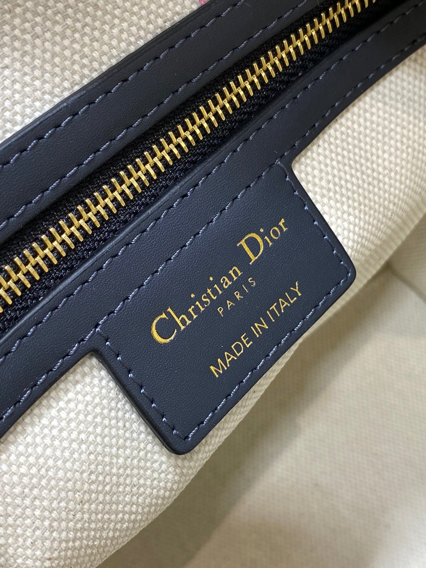DIOR GROOVE 25 BAG IN BLACK MIX BEIGE OBLIQUE MONOGRAM JACQUARD