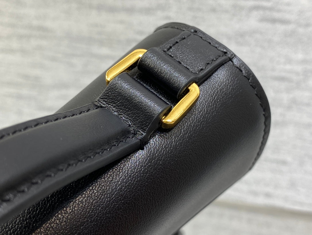 DIOR MISS MONTAIGNE MINI BAG IN BLACK SHINY SMOOTH CALFSKIN