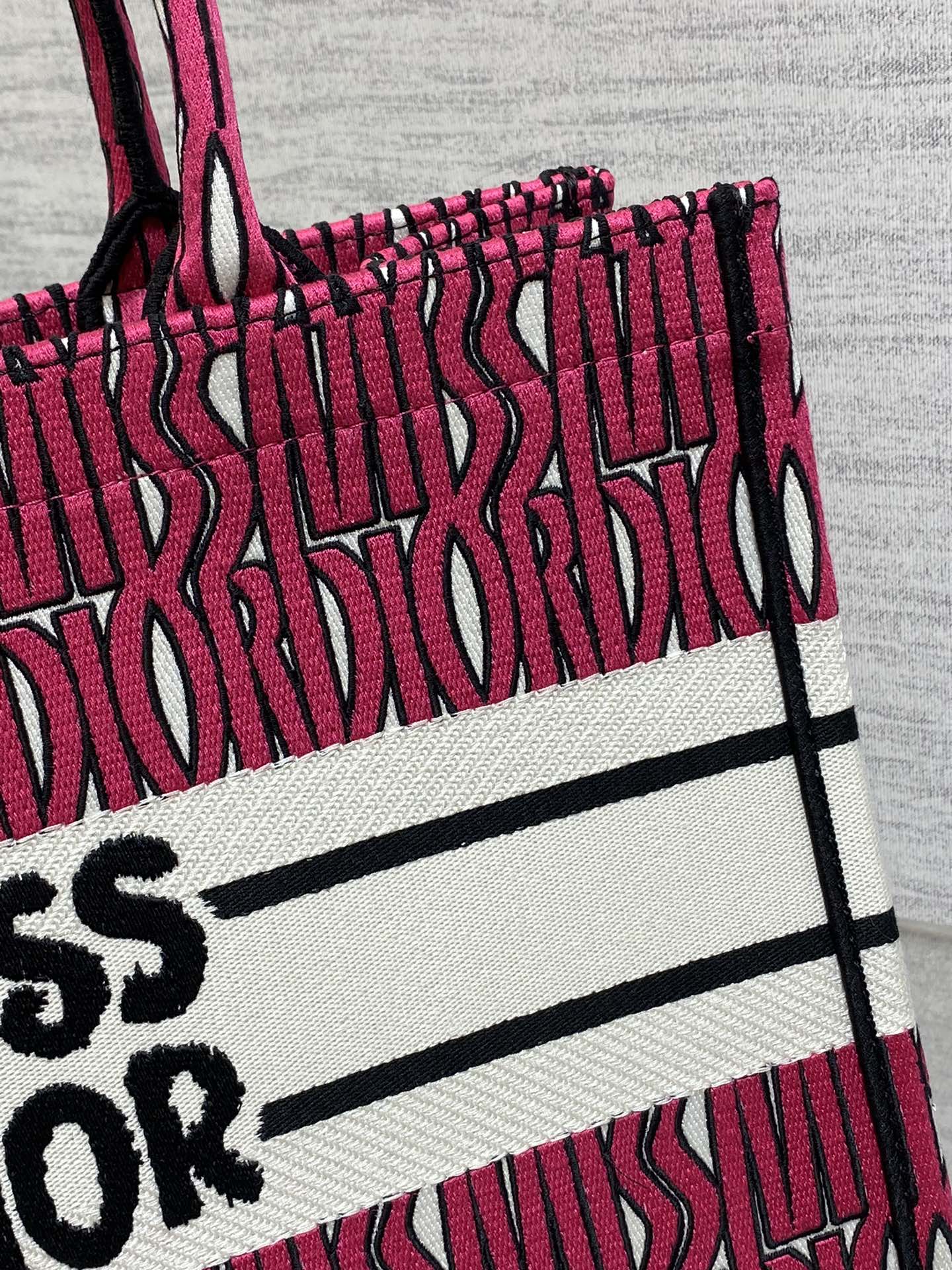 DIOR MISS TOTE 36 IN MAGENTA PURPLE CANVAS