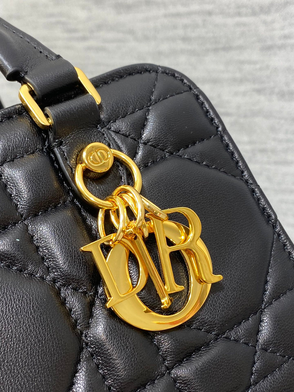 DIOR MINI GROOVE BAG 20 IN BLACK MACROCANNAGE LAMBSKIN 226487