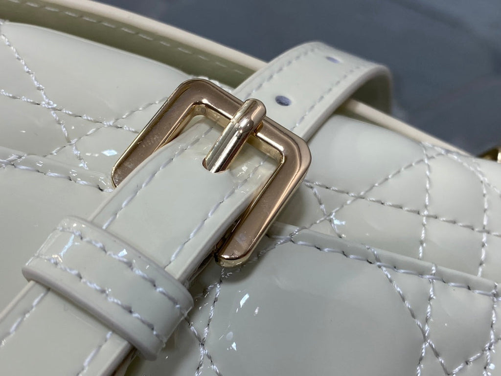 DIOR MINI BAG 24 IN WHITE CREAM PATENT CANNAGE CALFSKIN