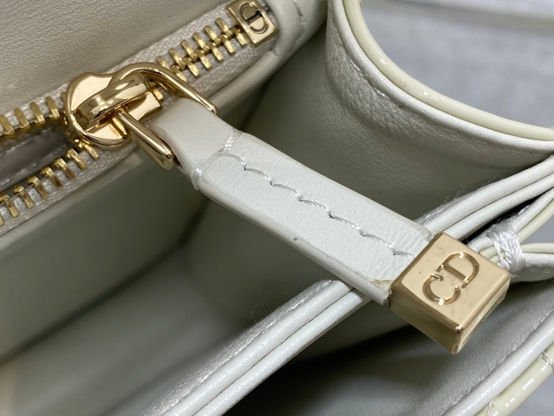 DIOR MINI BAG 24 IN WHITE CREAM PATENT CANNAGE CALFSKIN