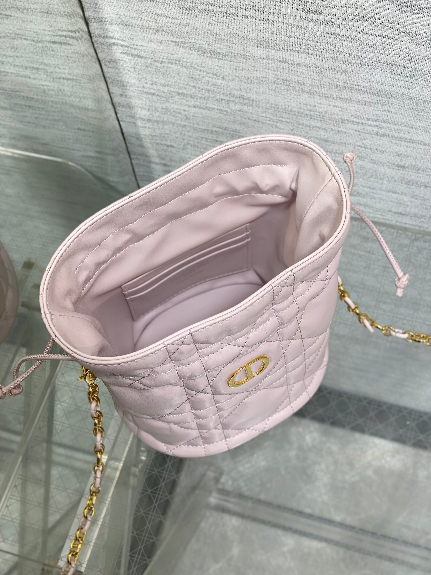 DIOR MONTAIGNE MINI 18 BUCKET BAG WITH DRAWSTRING IN BABY PINK LAMBSKIN