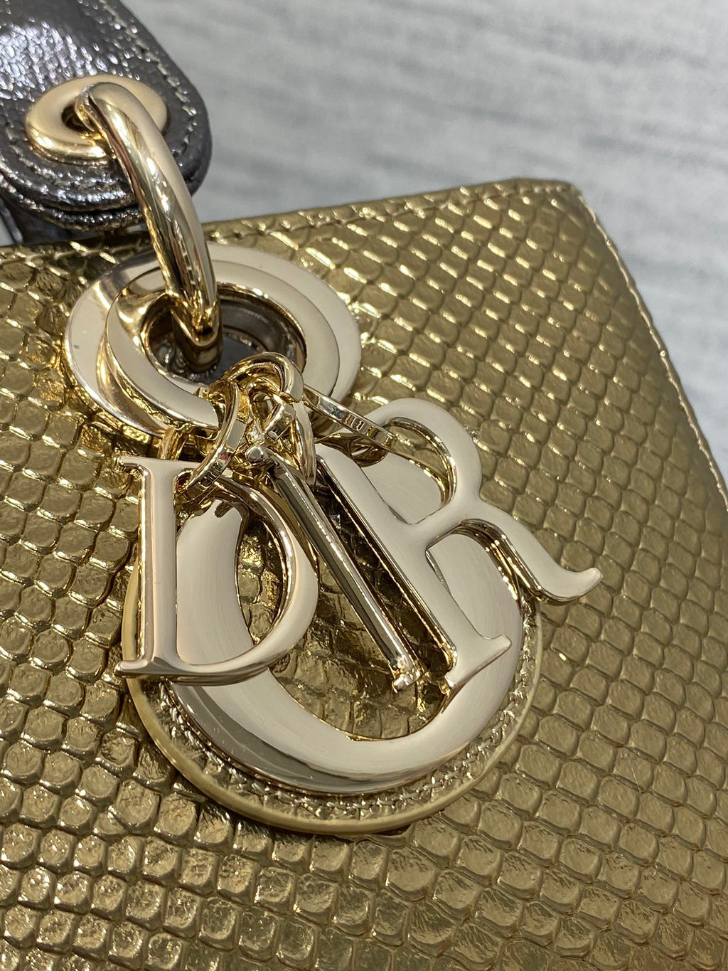 DIOR MEDIUM 22 LADY BAG IN GOLD METALLIC LAMBSKIN
