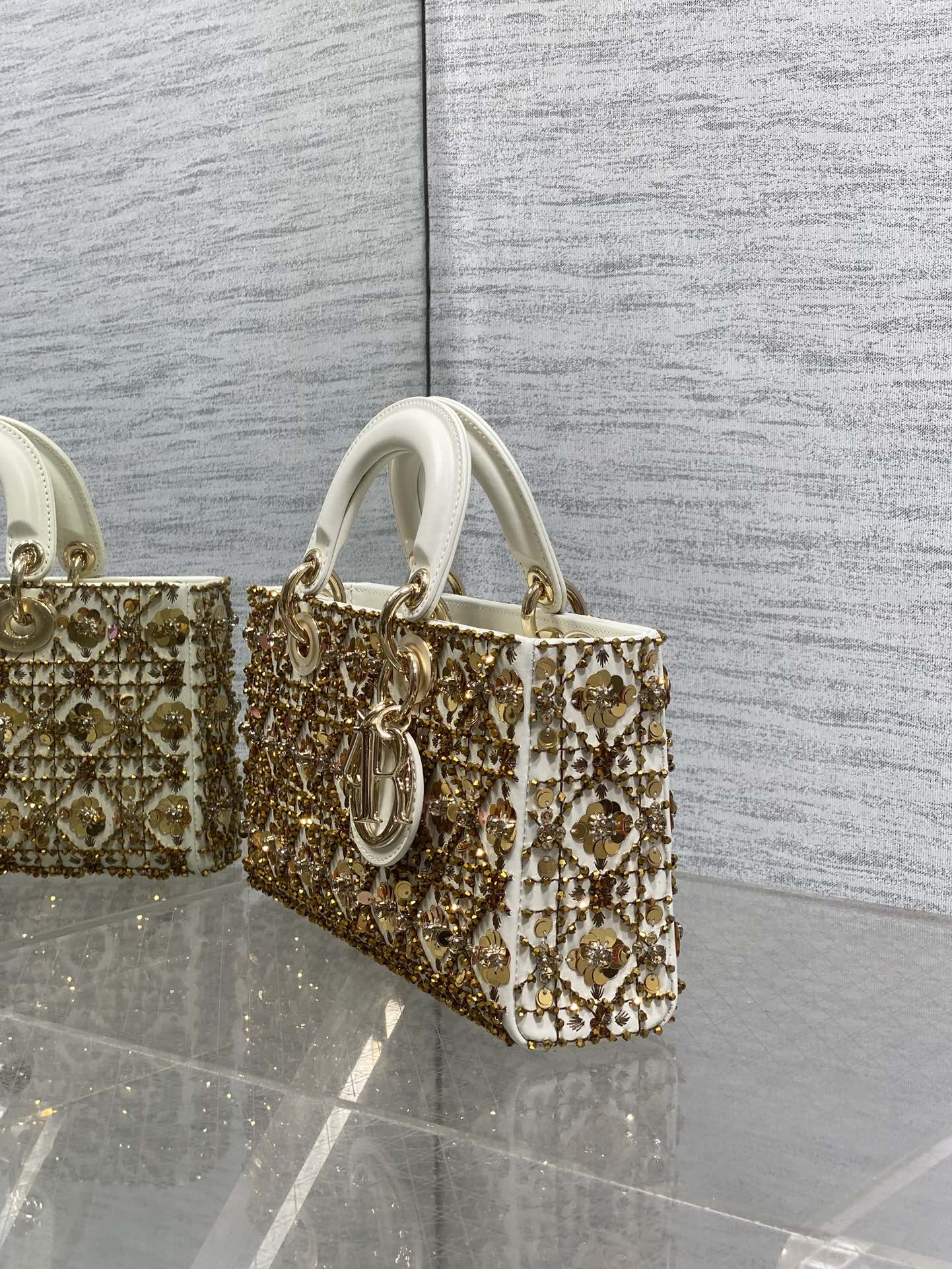 DIOR 25S SMALL LADY - JOY BAG 26 IN LATTE CANNAGE CALFSKIN WITH SPARKLING