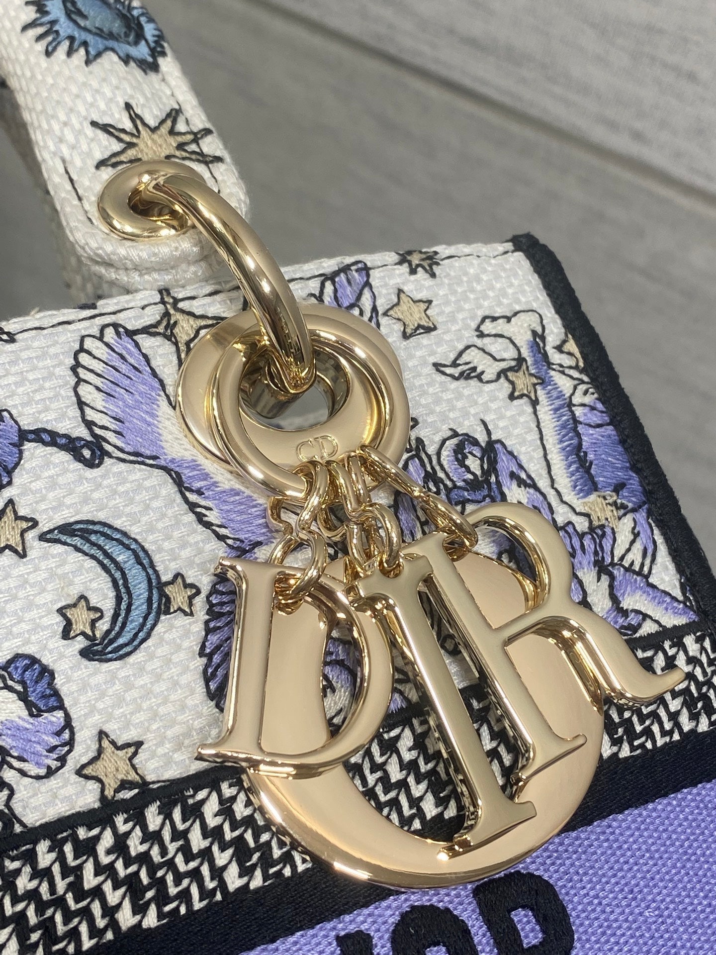 DIOR 25S SMALL LADY D-LITE BAG 24 IN PURPLE  NIGHT OF DREAMS EMBROIDERY
