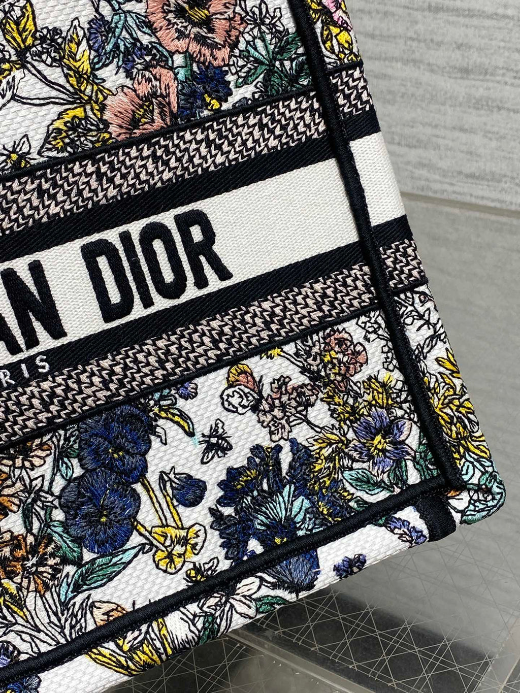 DIOR 25S LUCKY SMALL DIOR BOOK TOTE 26 IN MULTICOLOR DIOR FLOWERS CALENDAR ALLOVER EMBROIDERY