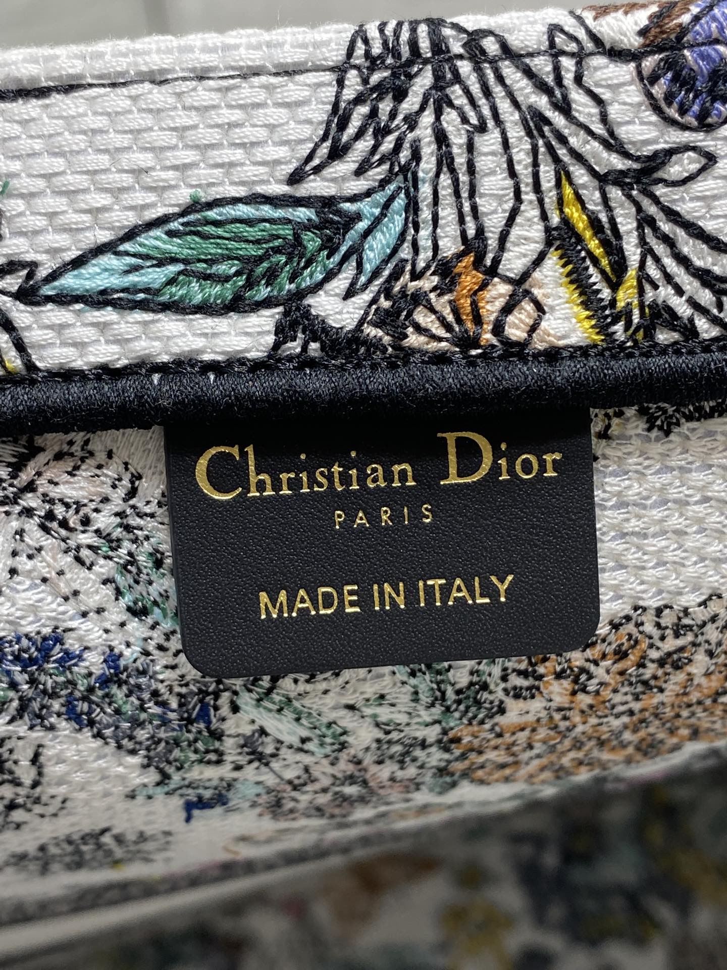 DIOR 25S LUCKY LARGE DIOR BOOK TOTE 42 IN MULTICOLOR DIOR FLOWERS CALENDAR ALLOVER EMBROIDERY