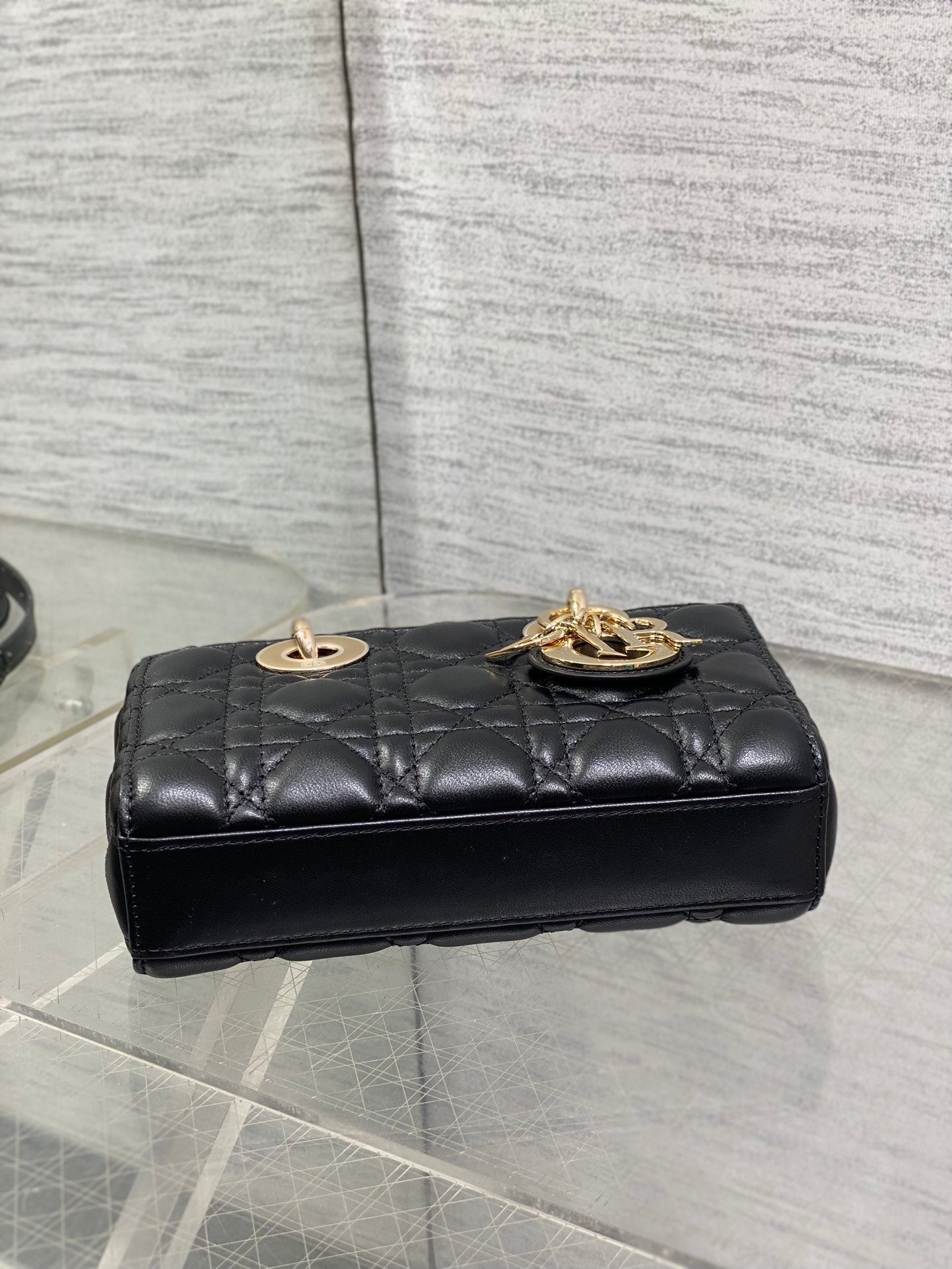 DIOR 25S MICRO LADY D-JOY 19 IN BLACK CALFSKIN GOLD HARDWARE