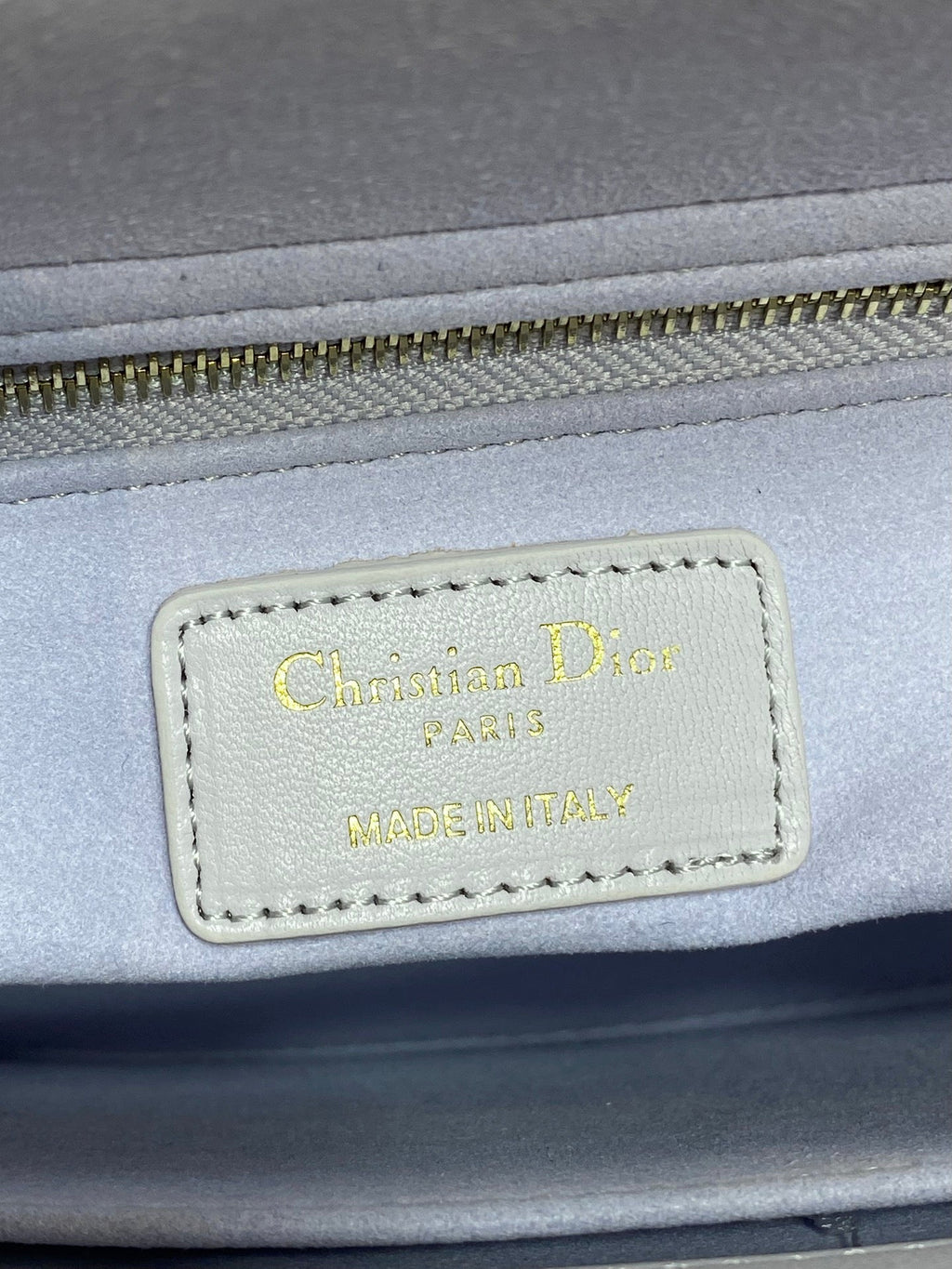 DIOR 25S LADY  BAG 20 IN LILAC CANNAGE CALFSKIN GOLD HARDWARE