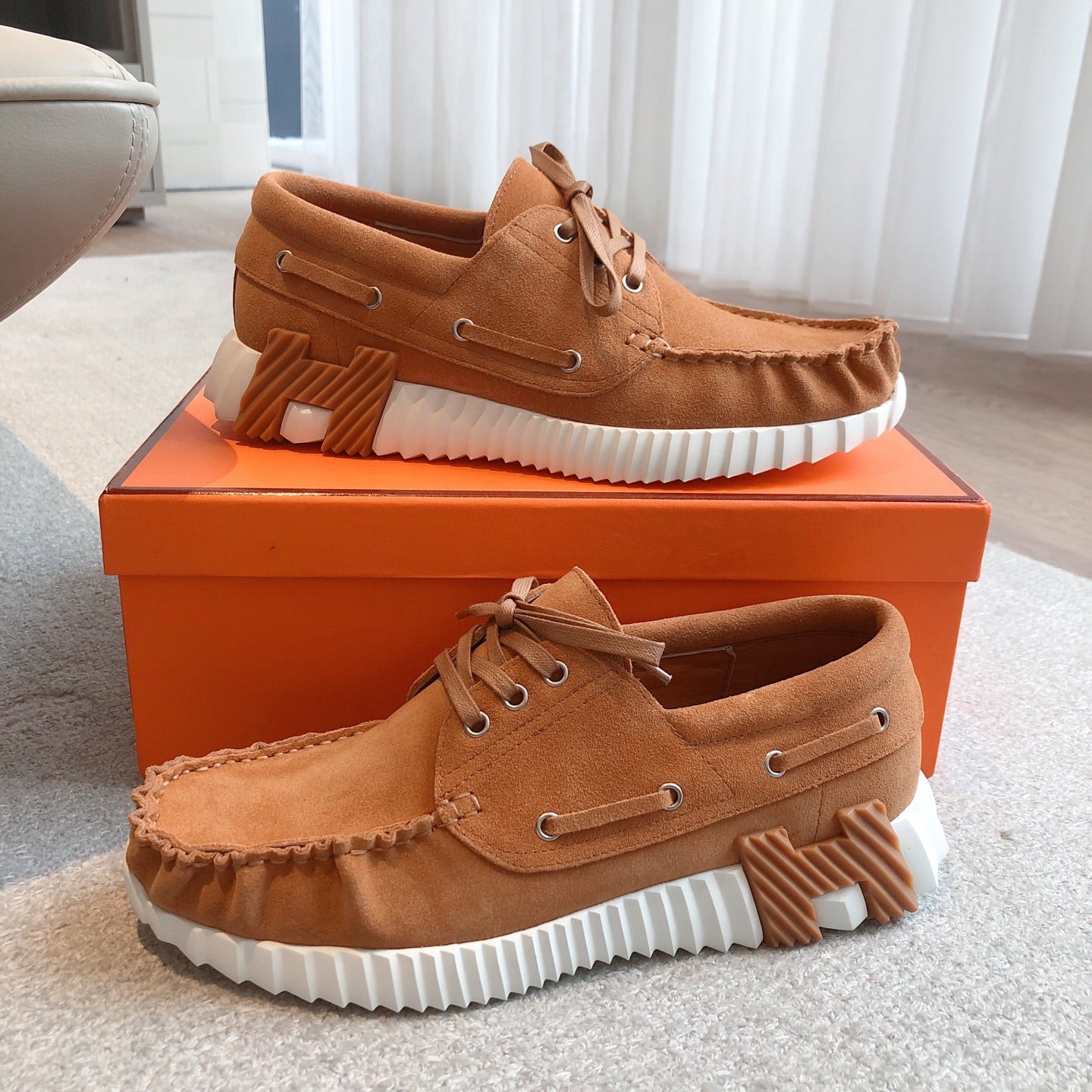 HERMES KETCH SNEAKER IN BRONZE BROWN SUEDE