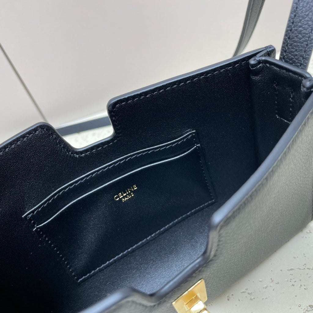 CELINE 16 STRAP POCHETTE 18 IN BLACK SUPPLE CALFSKIN GOLD HARDWARE