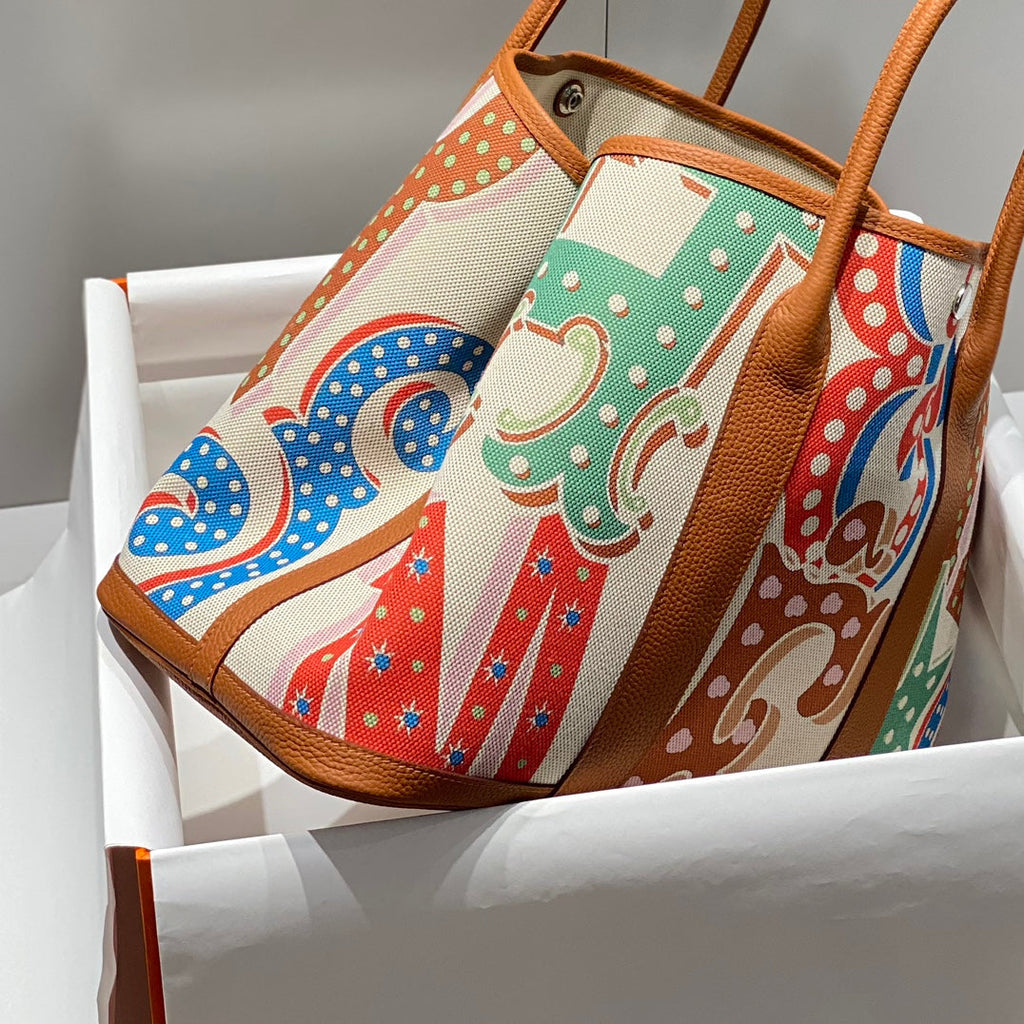HERMES GARDEN PARTY 36 IN MULTICOLOR TOILE H CANVAS GOLD CALFSKIN CIRCUS TYPOGRAPHY PRINT