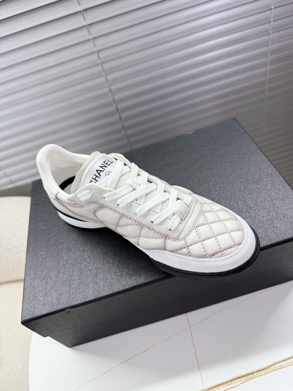 CHANEL 25S TRAINERS WHITE AND LIGHT GRAY IN CALFSKIN