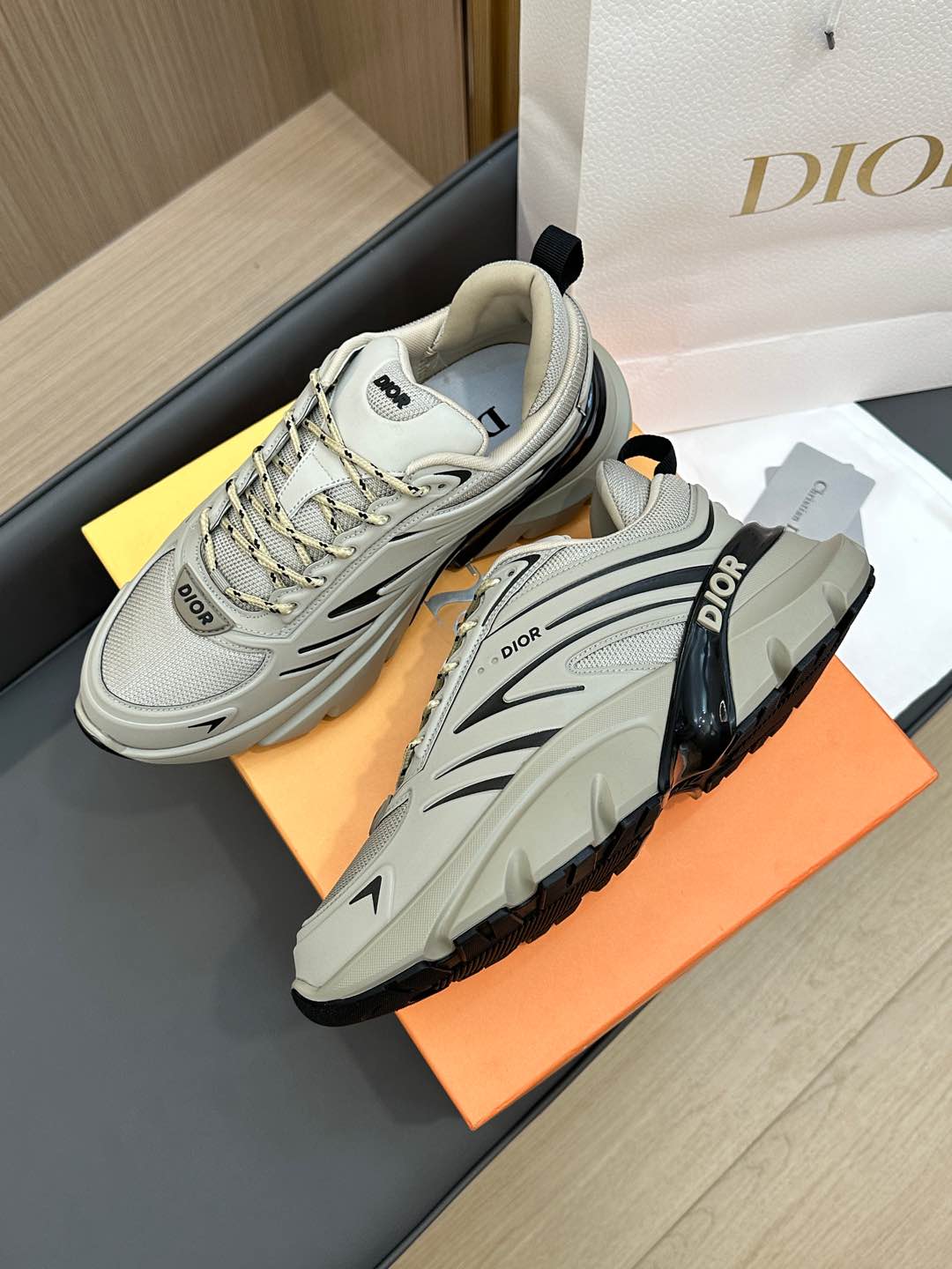 DIOR B44 BLADE SNEAKER PASTEL GRAY TECHNICAL MESH AND TECHNICAL FABRIC