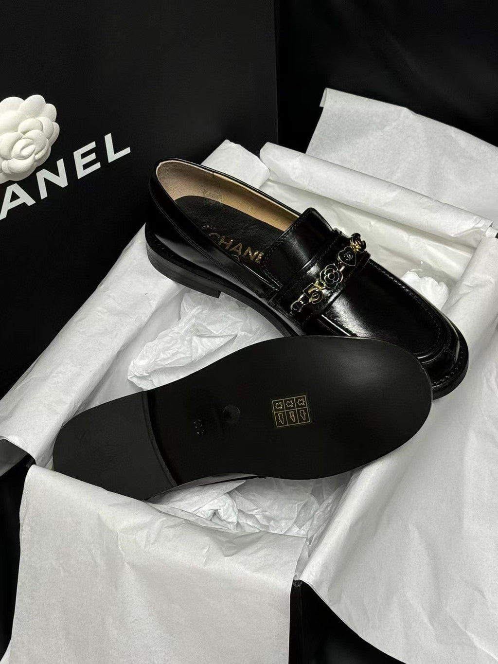 CHANEL LOAFERS BLACK QUILTED CALFSKIN