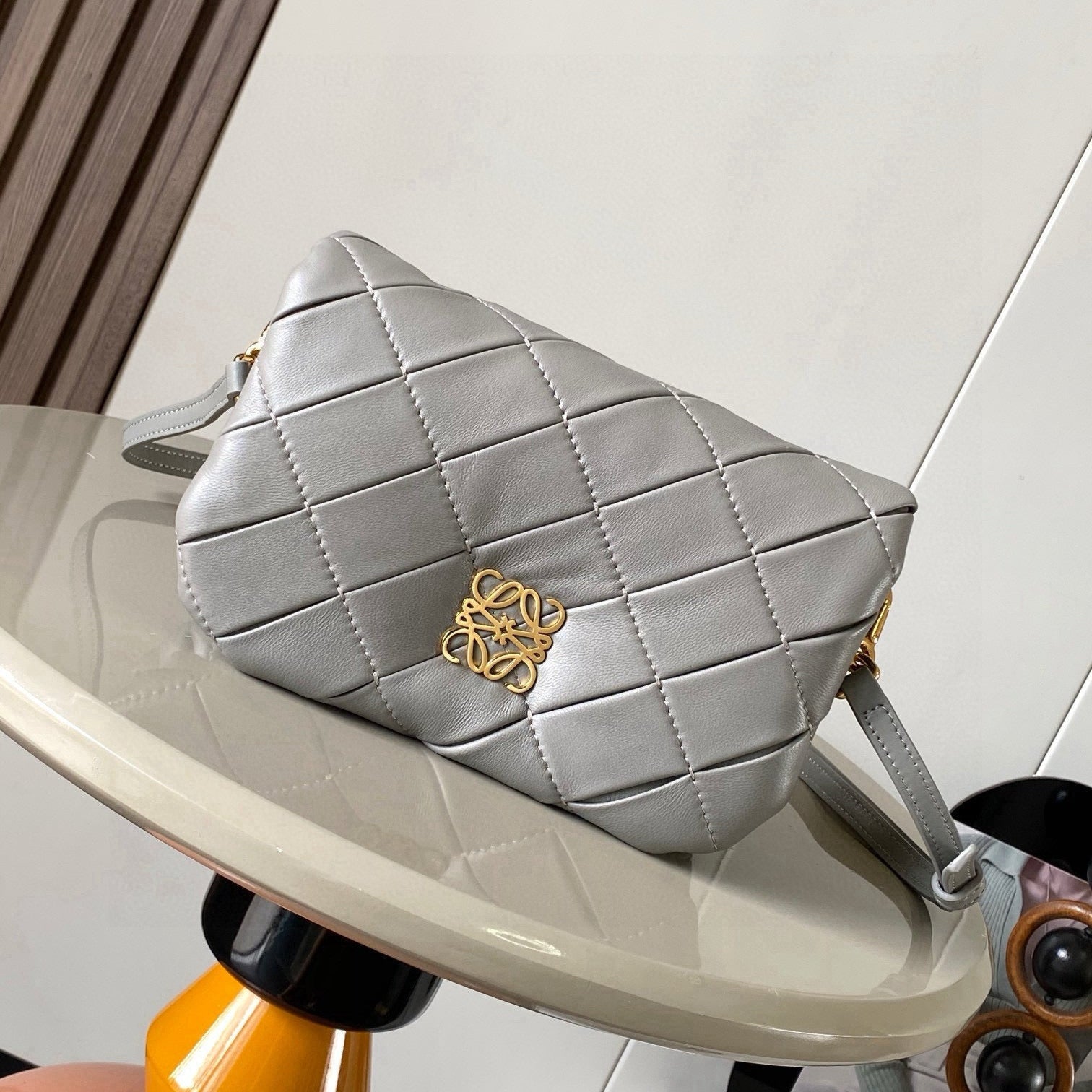 LOEWE 25S PUFFER GOYA BAG 20 IN LIGHT GRAY NAPPA LAMBSKIN