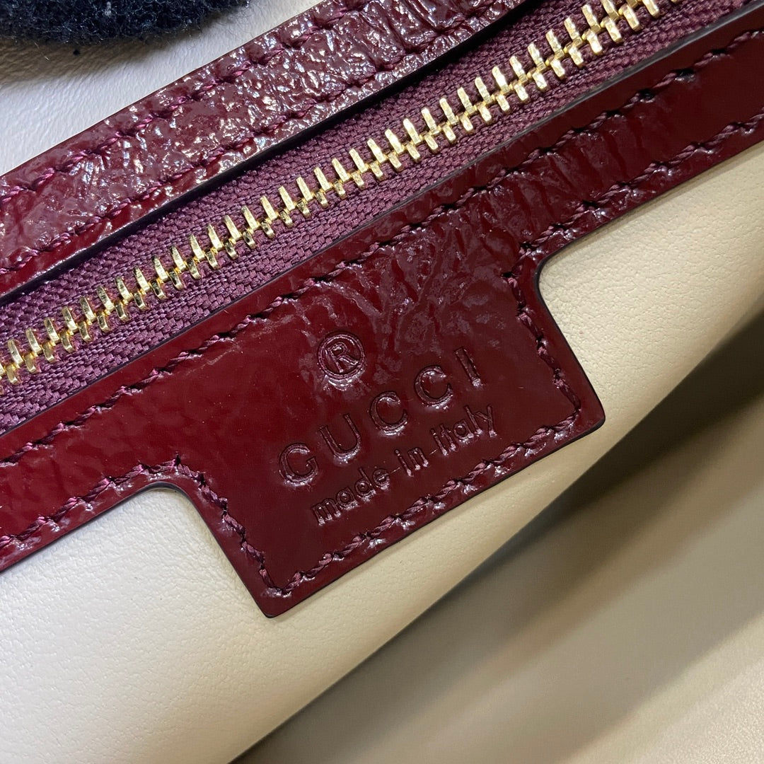 GUCCI JACKIE SMALL SHOULDER BAG 27 IN WINE RED CRACKED LACQUER CALFSKIN GOLD HARDWARE
