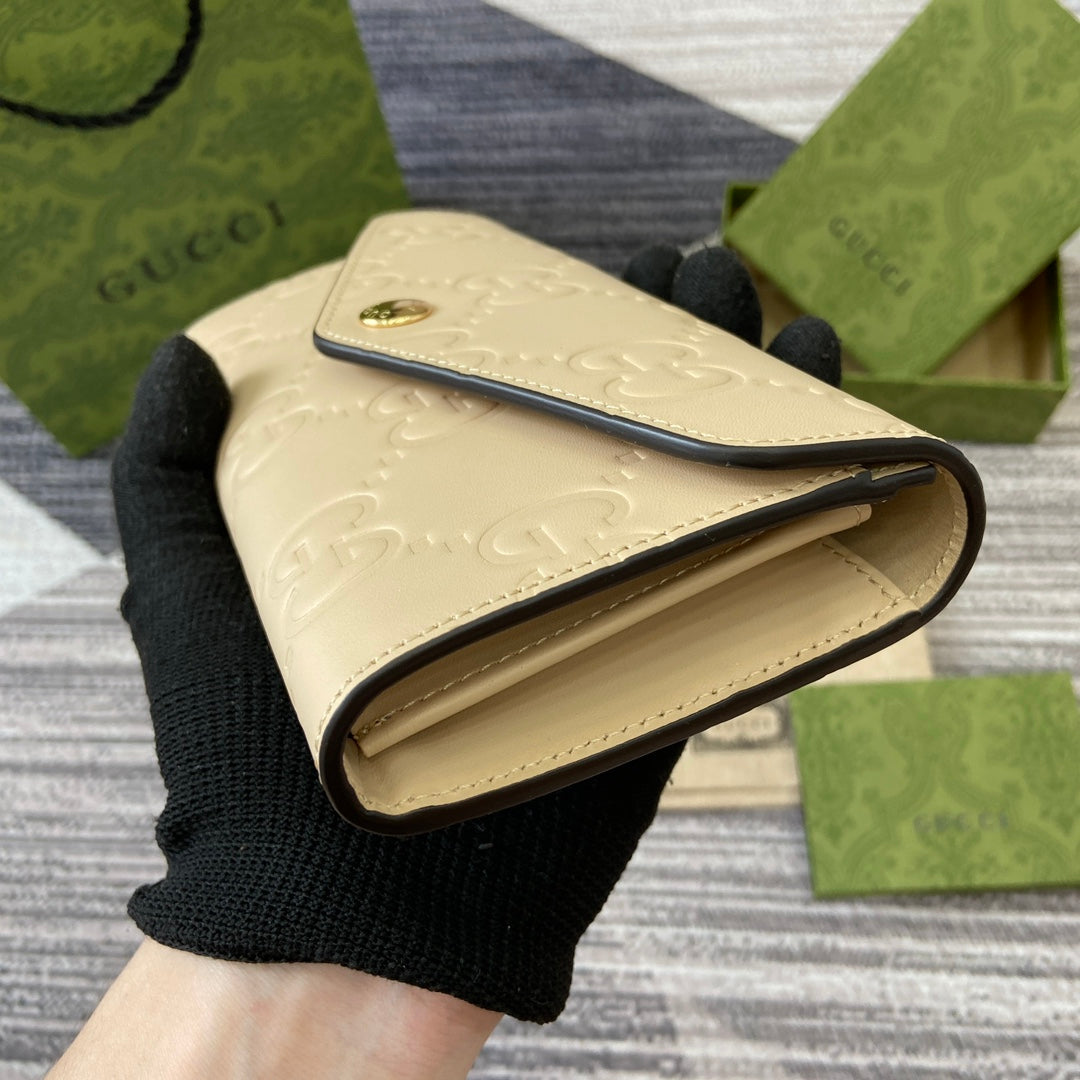 GUCCI CONTINENTAL WALLET 19 IN LIGHT YELLOW EMBOSSED CALFSKIN GOLD HARDWARE