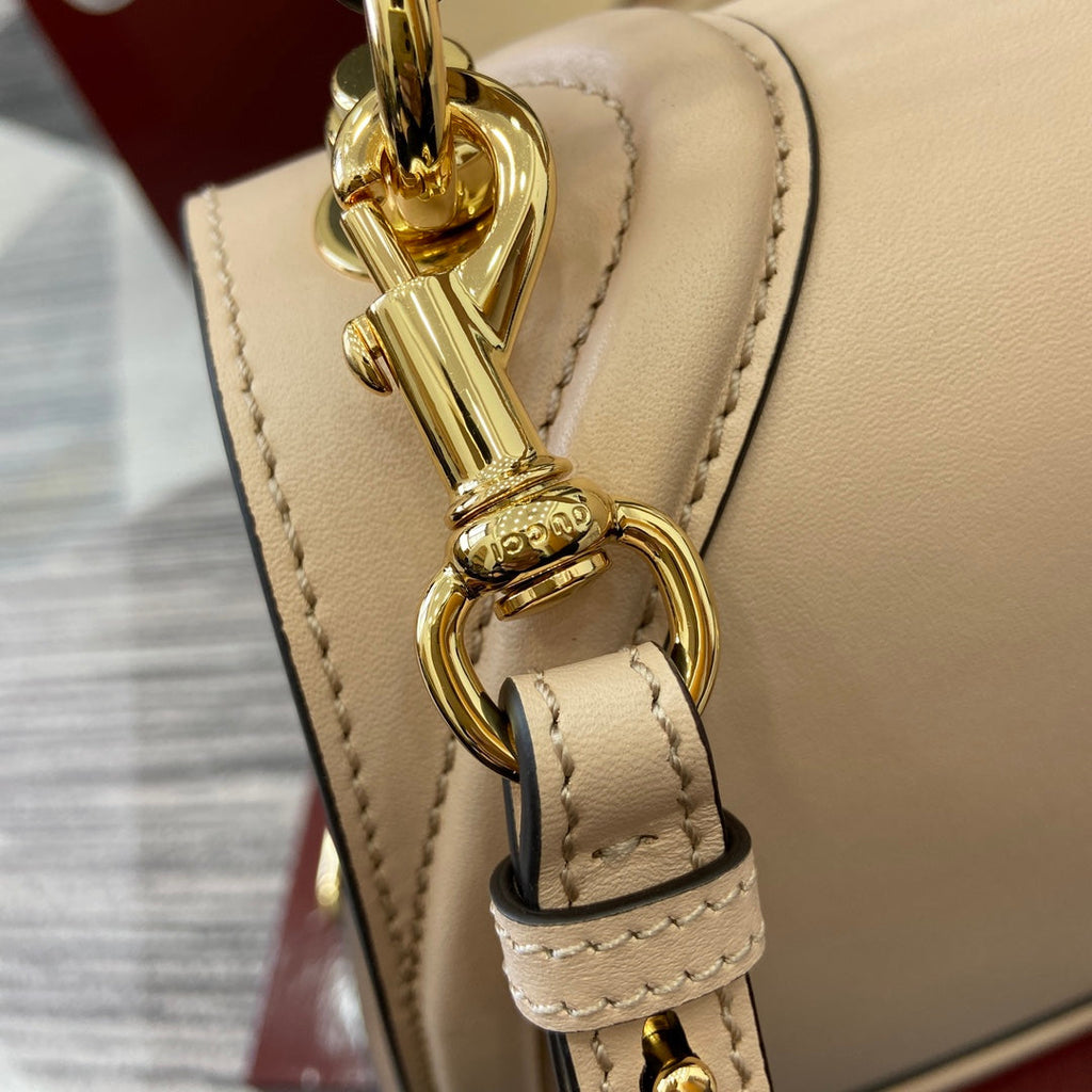 GUCCI BLONDIE MEDIUM SHOULDER BAG 32 IN BEIGE CALFSKIN GOLD HARDWARE