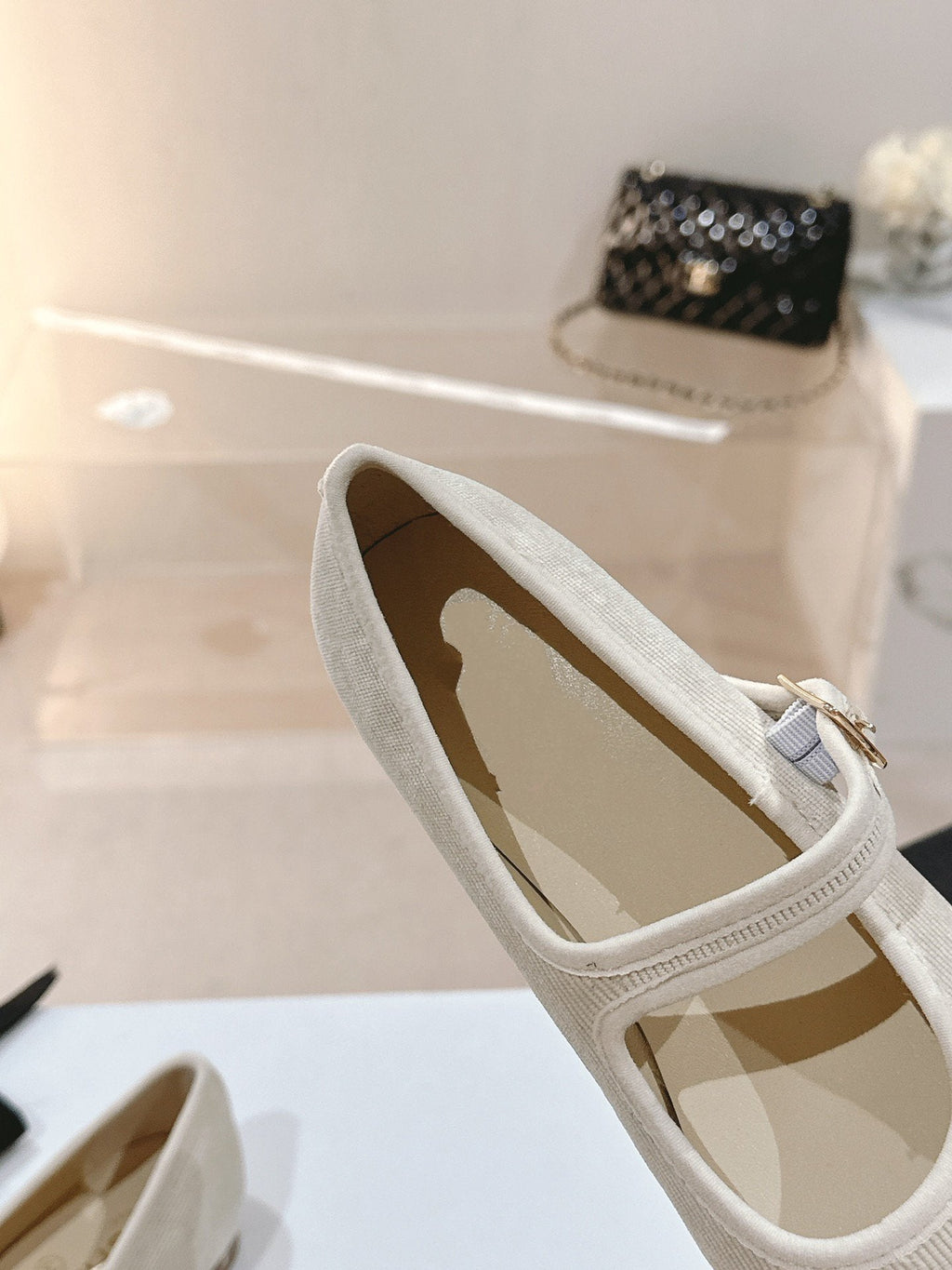 CHANEL mary jane flat light pink corduroy