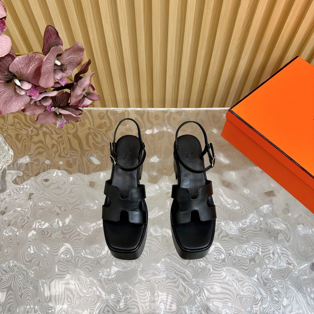 HERMES JAM 30 SANDAL IN BLACK CALFSKIN