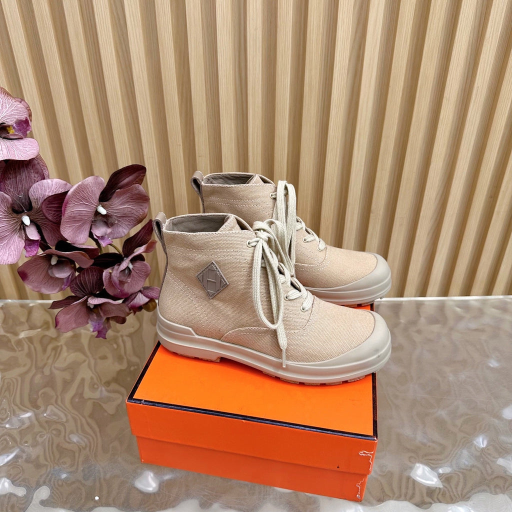 HERMES 25S KOOLER ANKLE BOOTS IN BEIGE CANVAS