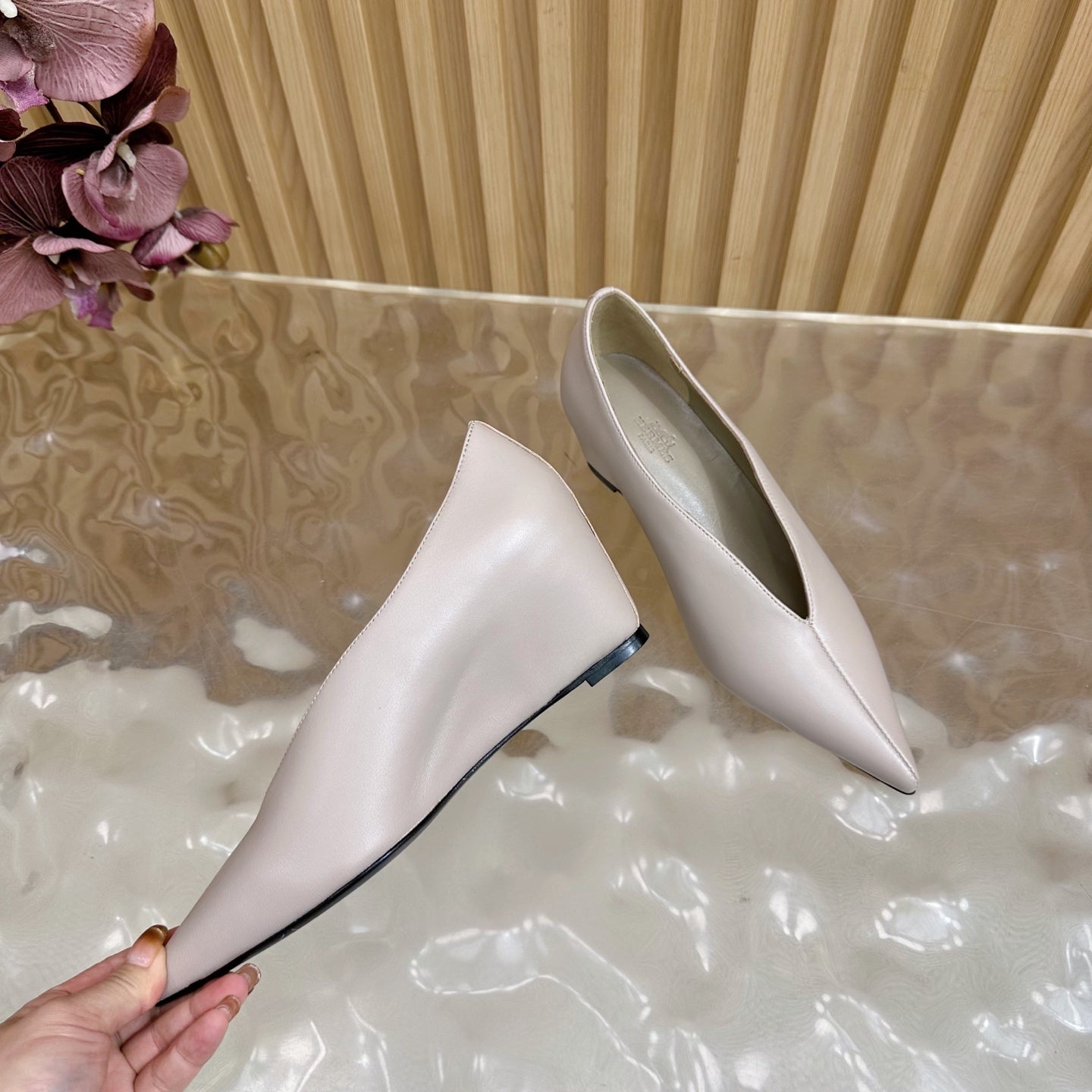 HERMES 25S HIGH-HEEL WEDGE SHOES 50 MM IN PALE PINK BEIGE LAMBSKIN