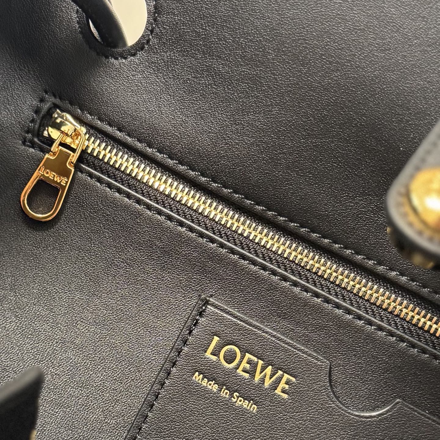 LOEWE 25S LARGE MADRID BAG 33 IN BLACK CALFSKIN GOLD HARDWARE
