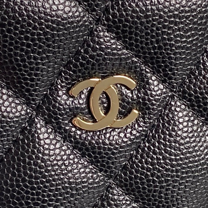CHANEL HOBO BAG 21 IN BLACK GRAINED CALFSKIN GOLD HARDWARE
