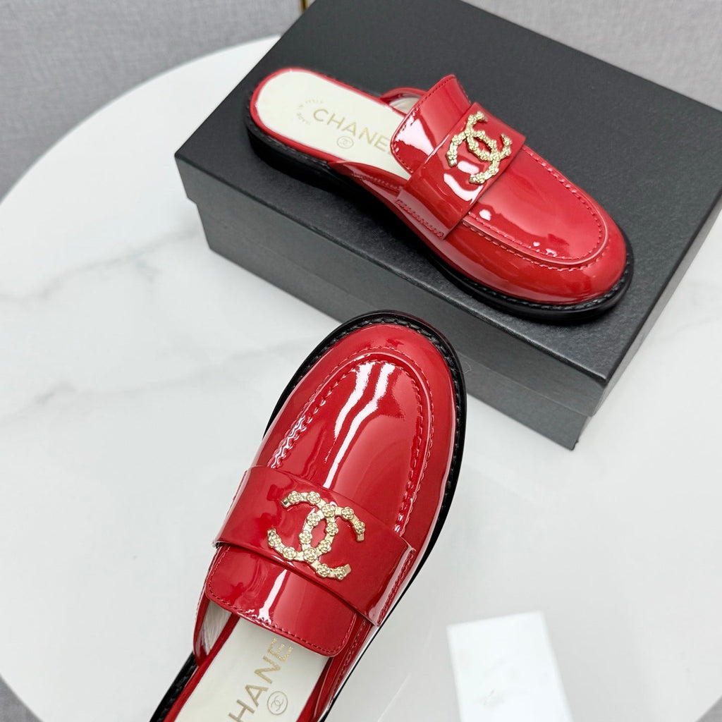CHANEL FLAT MULE 25S IN RED CALFSKIN STYLE 8