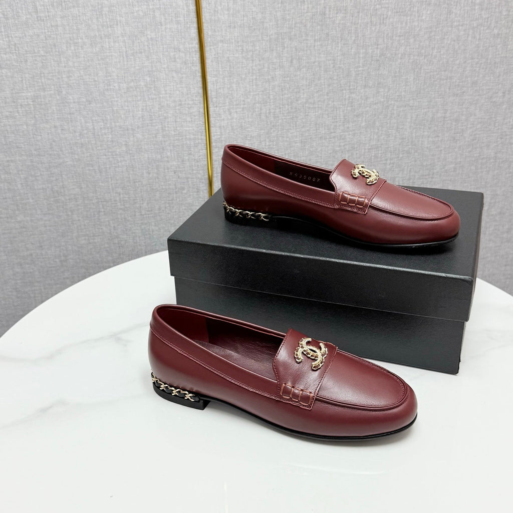CHANEL LOAFER 25S IN DARK RED LAMBSKIN WITH GOLD HARDWARE